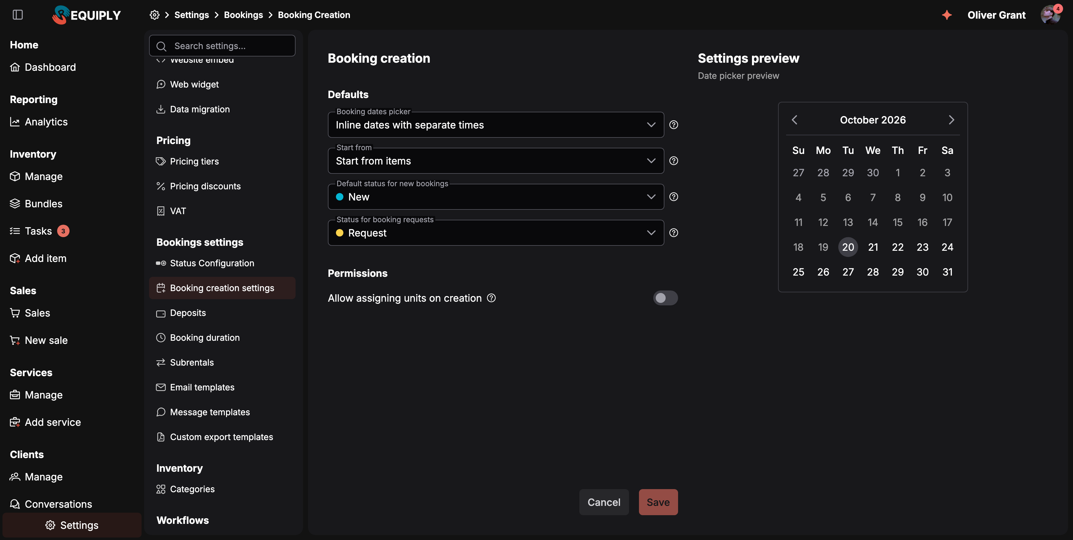 La página de configuración Booking creation. En Defaults, debajo de Booking dates picker y Start from, el desplegable Default status for new bookings muestra un punto cian y New, y el desplegable Status for booking requests muestra un punto amarillo y Request, cada uno con un icono de interrogación a la derecha. Debajo sigue la sección Permissions con el interruptor Allow assigning units on creation